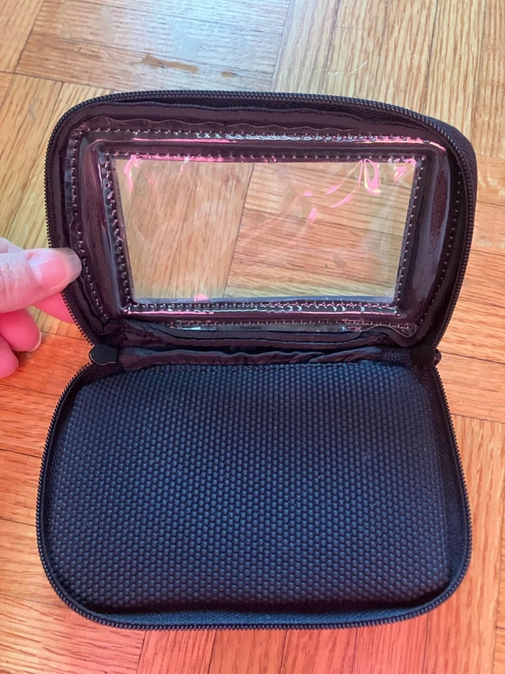 Harley-Davidson Magnetic Black Zip Phone Pouch with Clear Touch Window
